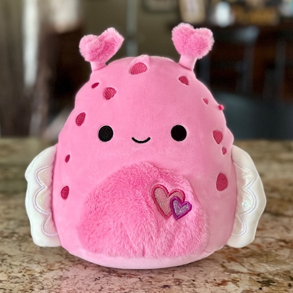 SQUISHMALLOWS | Valentines Shabnum the Sea Slug - Picture 1 of 2